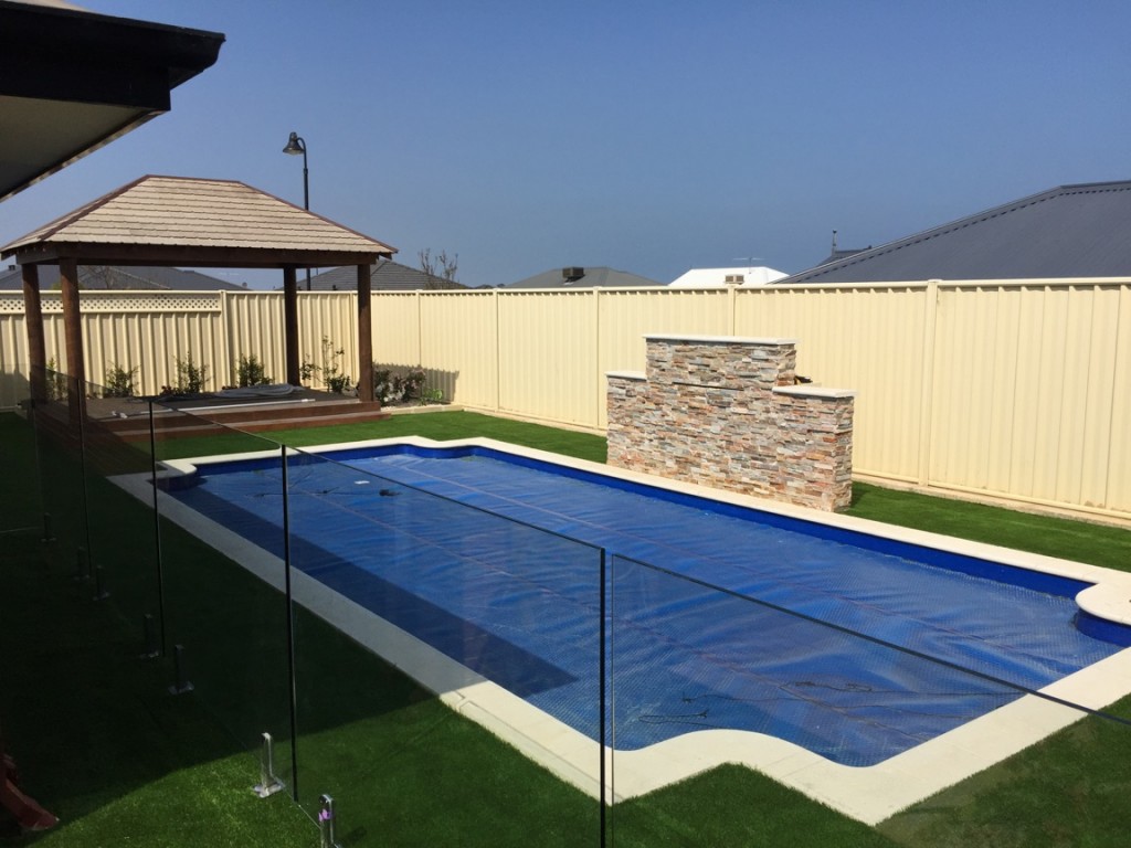 Meadow Cool fake turf and lawn around Michelle in lakelands, Mandurahs new pool area 1